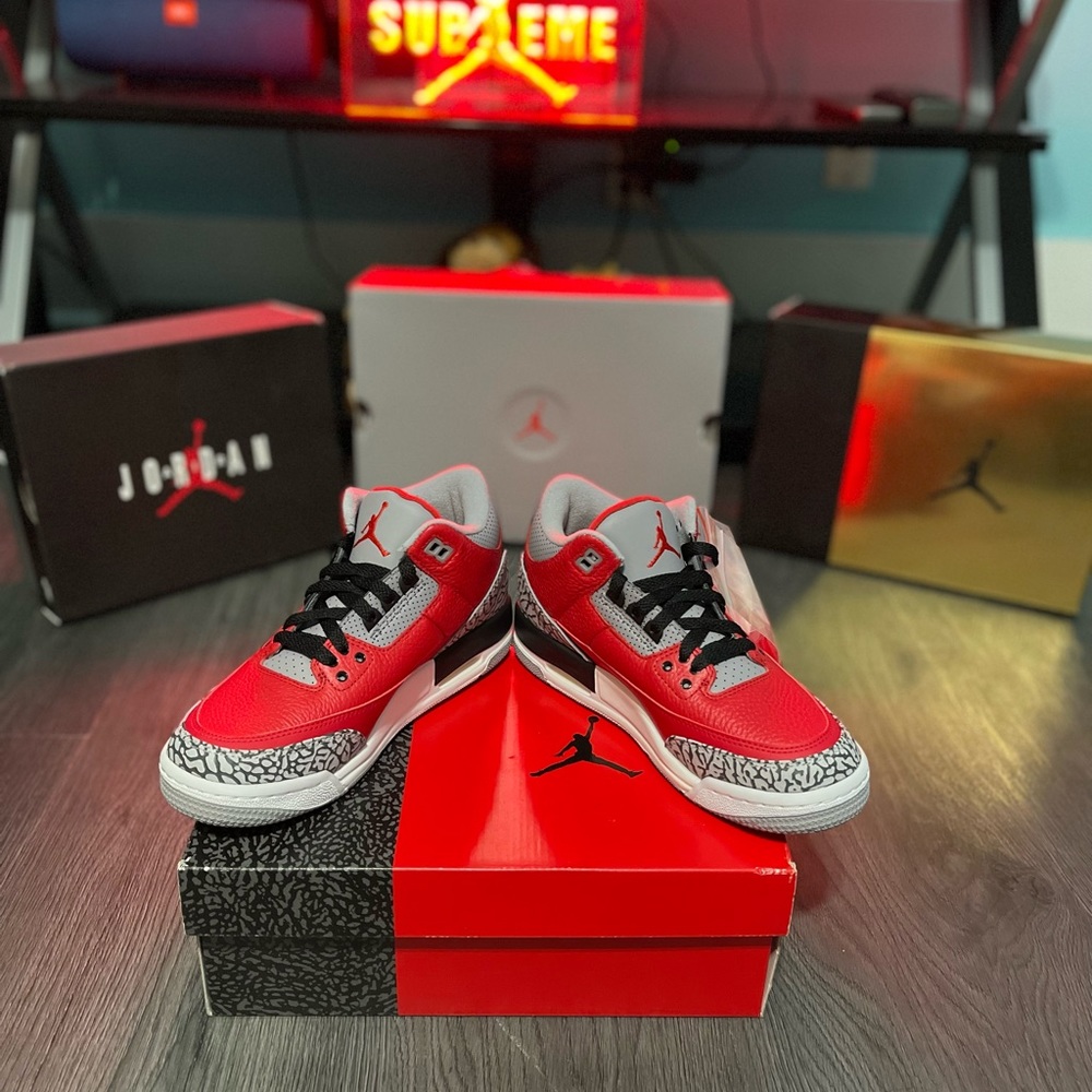 Jordan 3 size 6Y Brand new with box